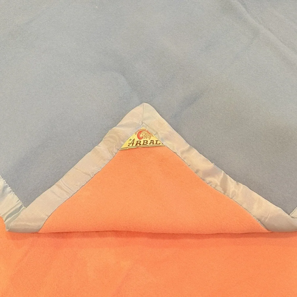 Vintage Arbal Greek  Wool Blanket Satin Trim Reversible Pink‎ Blue MCM Heavy